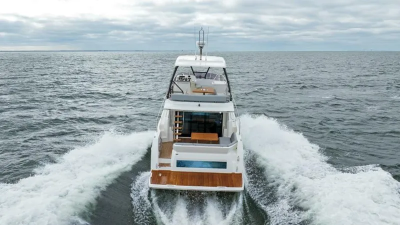 Miss Peggy Yacht Photos Pics 2024 46 Prestige Flybridge -Running Profile