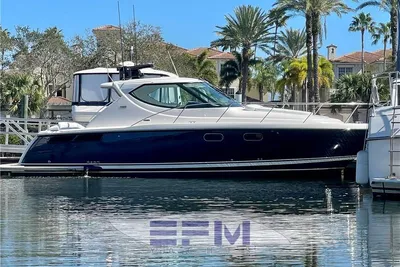2008 Tiara Yachts 3900