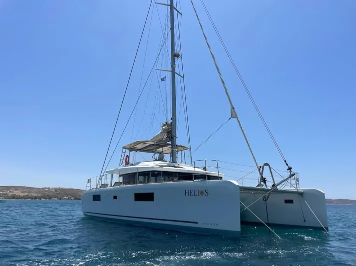 Helios Yacht Photos Pics Lagoon 52 F