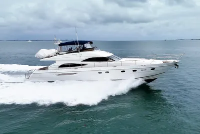 2000 Princess 65