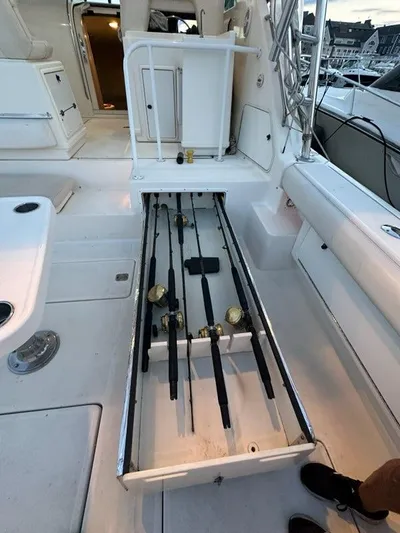 Mirabella Yacht Photos Pics Tiara Yachts 1996 model 43 Open with fishing rod storage compartment.
