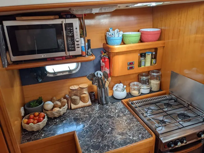 Osprey Yacht Photos Pics 