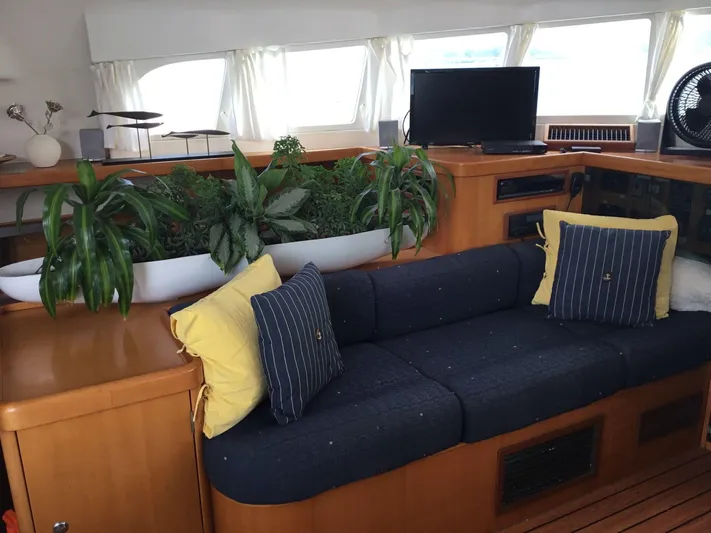 Osprey Yacht Photos Pics 