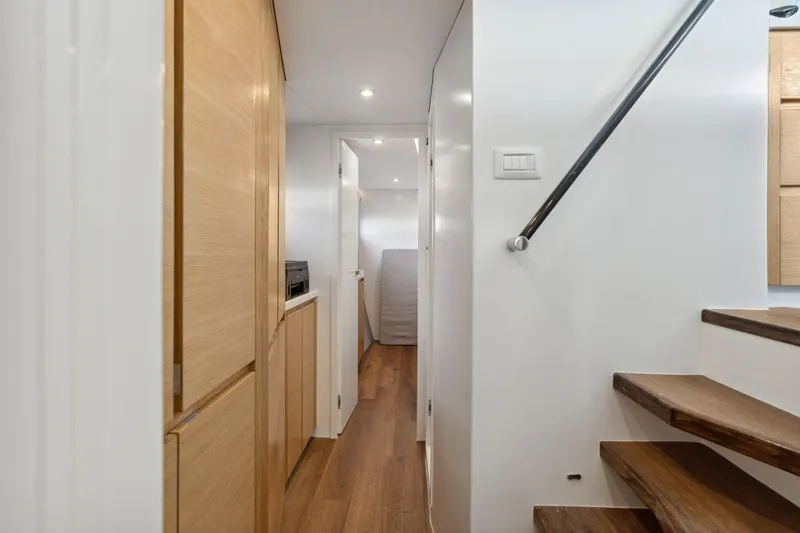 Sealife Yacht Photos Pics 