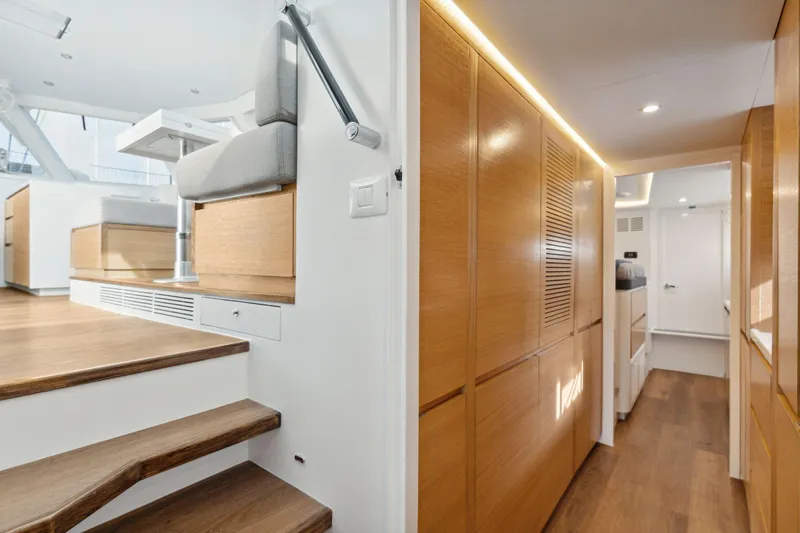 Sealife Yacht Photos Pics 