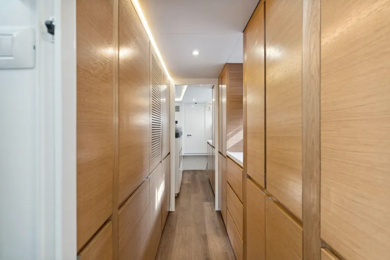 Sealife Yacht Photos Pics 