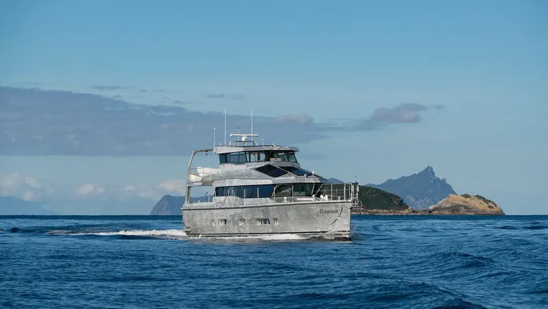 Mollymawk Yacht Photos Pics Circa Marine 24M