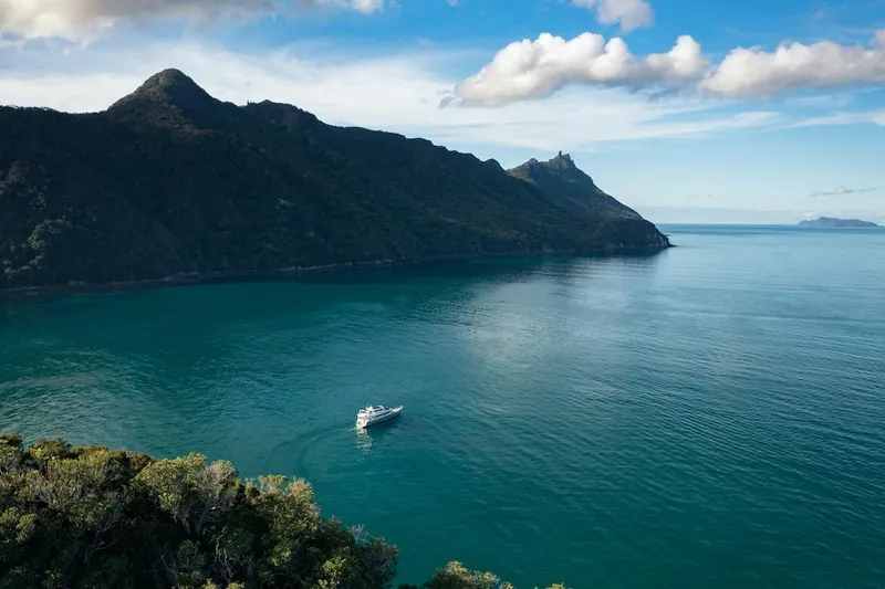 Mollymawk Yacht Photos Pics Circa Marine 24M