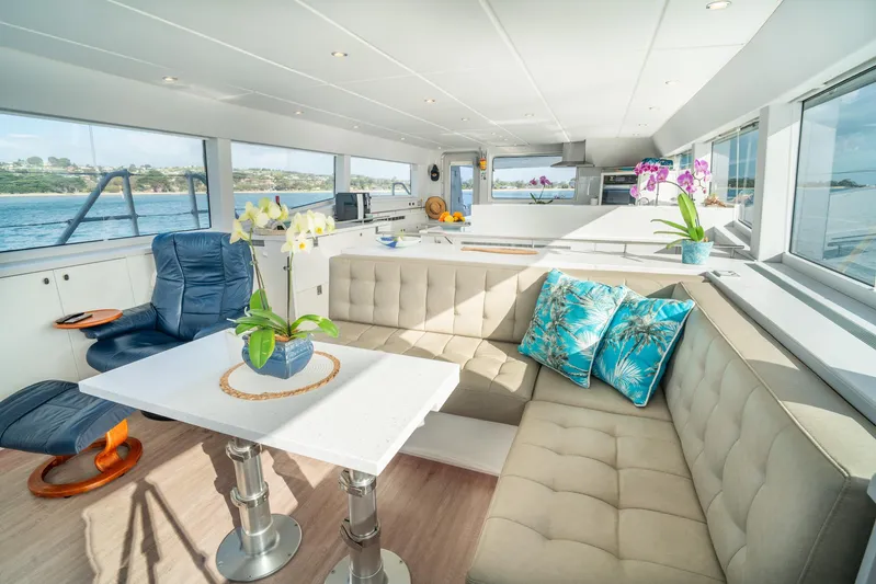 Mollymawk Yacht Photos Pics Circa Marine 24M