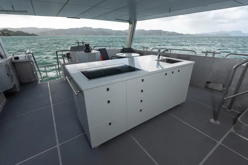 Mollymawk Yacht Photos Pics Circa Marine 24M