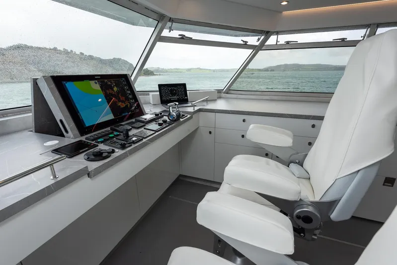 Mollymawk Yacht Photos Pics Circa Marine 24M