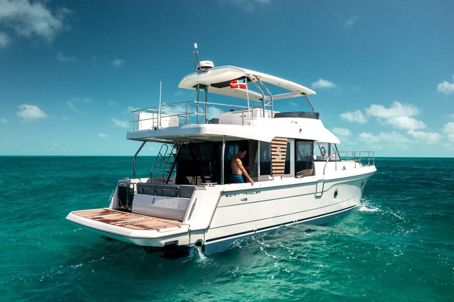 2024 Beneteau Swift Trawler 48