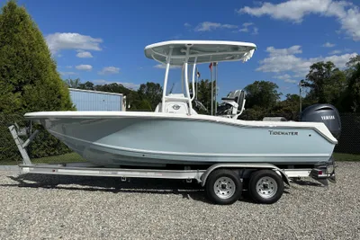 Tidewater 210 CC Adventure