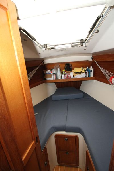 1998 Catalina 320