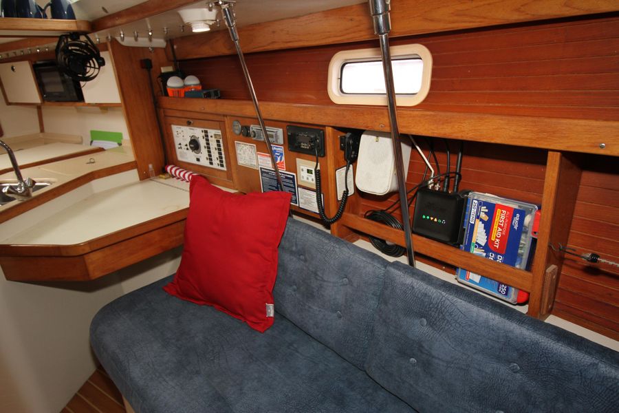 1998 Catalina 320