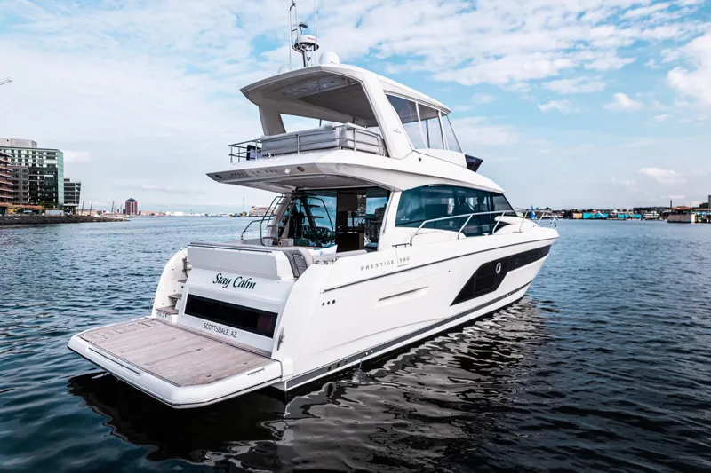  Yacht Photos Pics 2020 Prestige Yachts 590 Fly