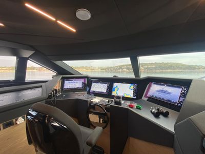 Yacht