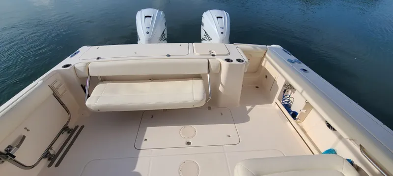  Yacht Photos Pics 2021 GRADY-WHITE 335 FREEDOM - Image 30