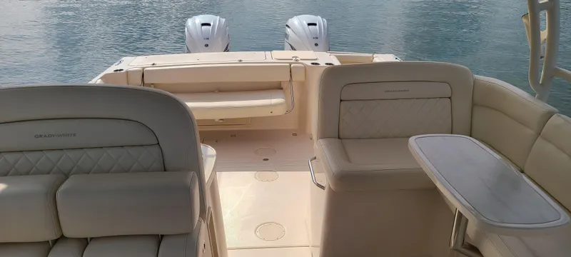  Yacht Photos Pics 2021 GRADY-WHITE 335 FREEDOM - Image 19