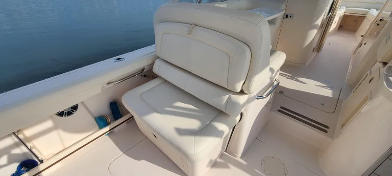  Yacht Photos Pics 2021 GRADY-WHITE 335 FREEDOM - Image 27