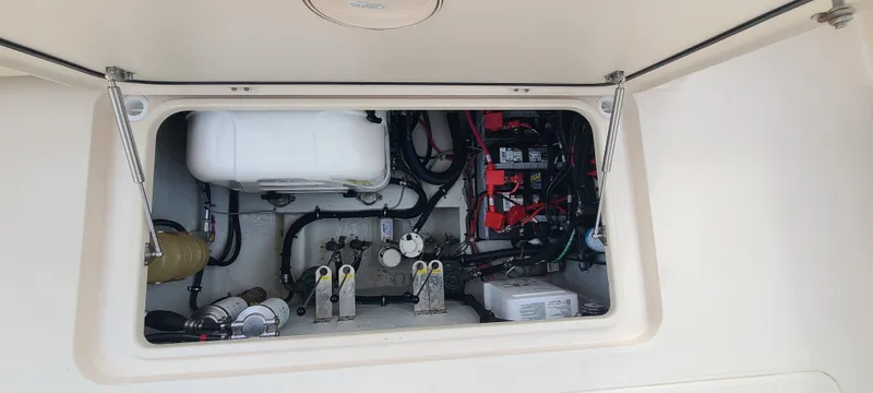  Yacht Photos Pics 2021 GRADY-WHITE 335 FREEDOM - Image 14