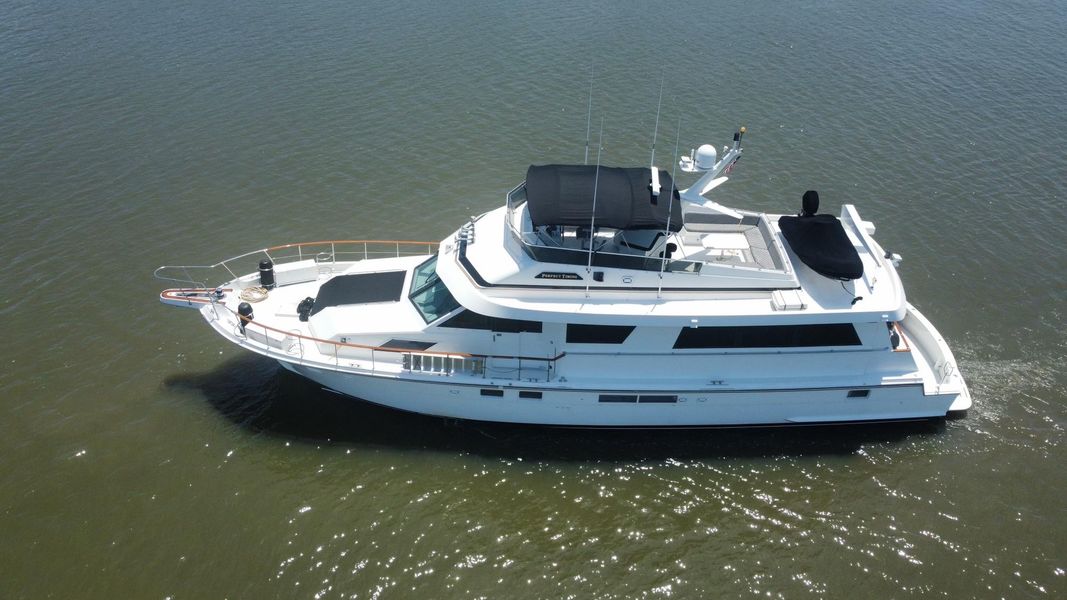 1989 Hatteras 70 Cockpit Motor Yacht