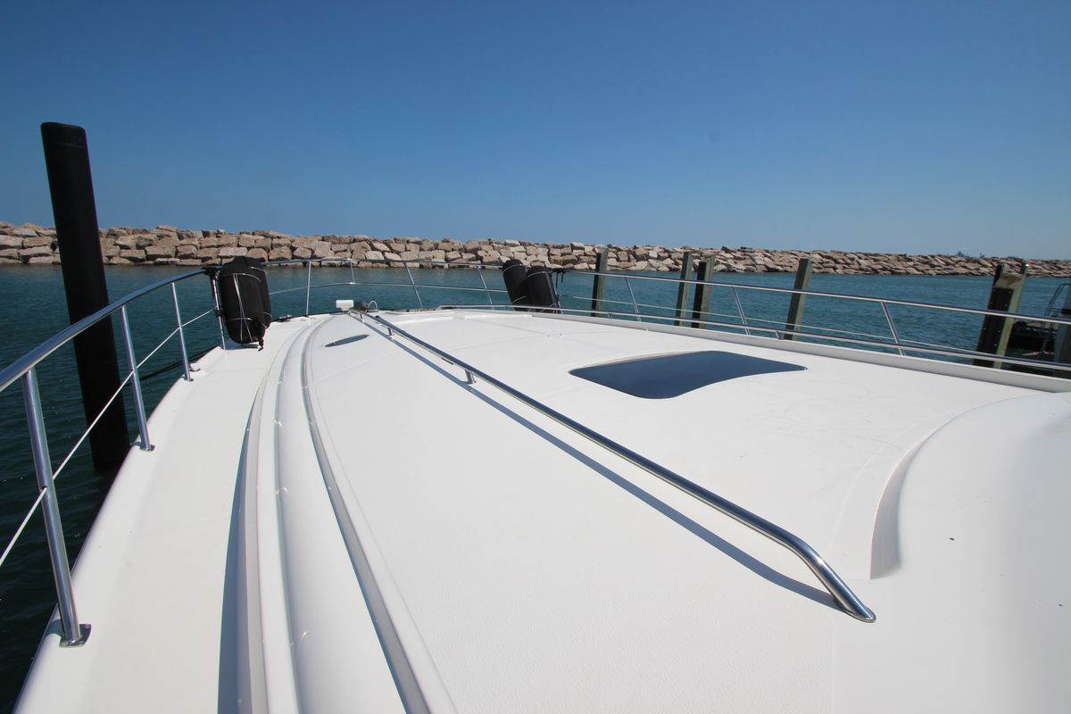 2003 Sea Ray 57 