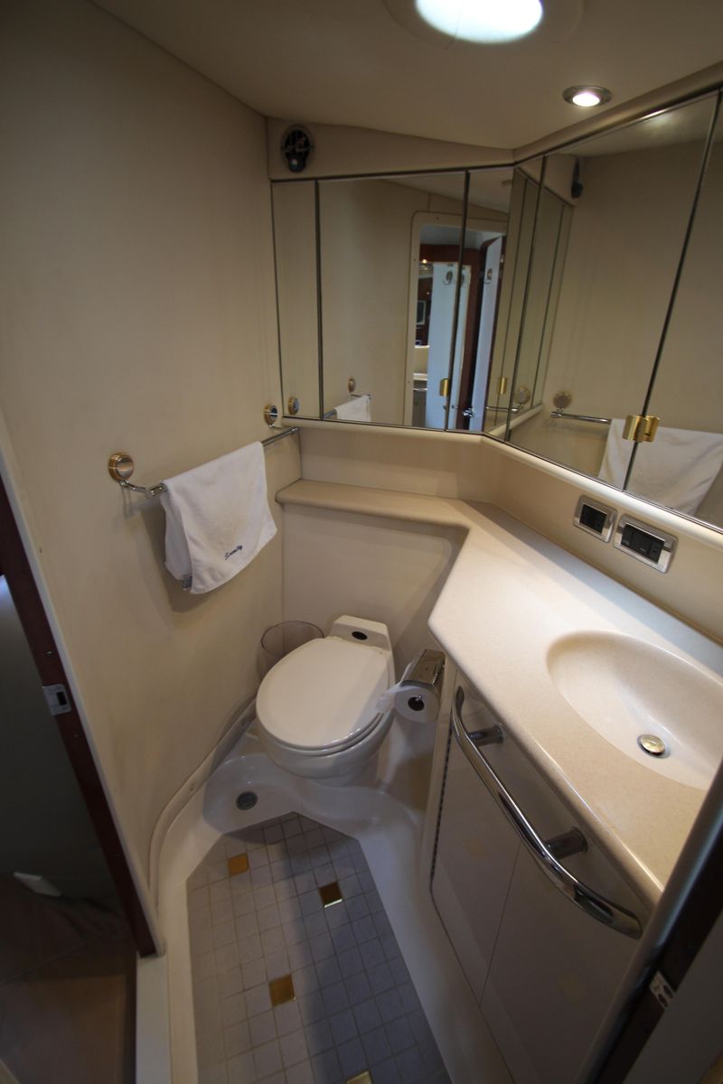 2003 Sea Ray 57 