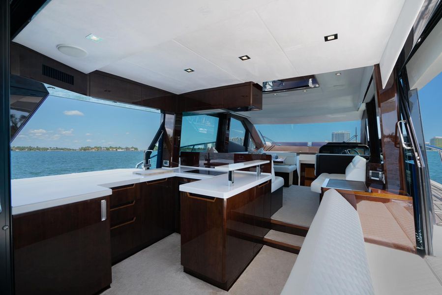 2020 Galeon 500 Fly