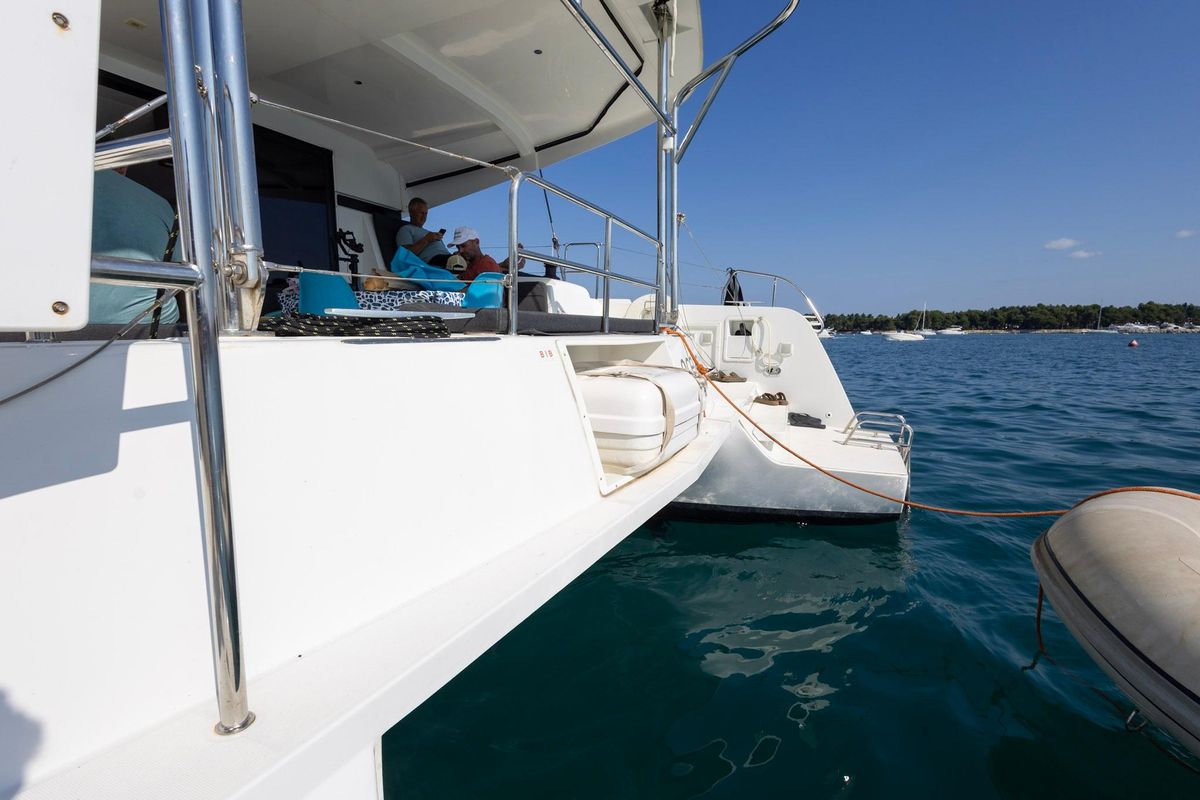 2019 Lagoon 42 