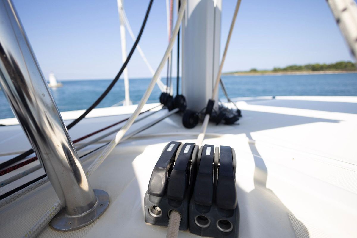 2019 Lagoon 42 