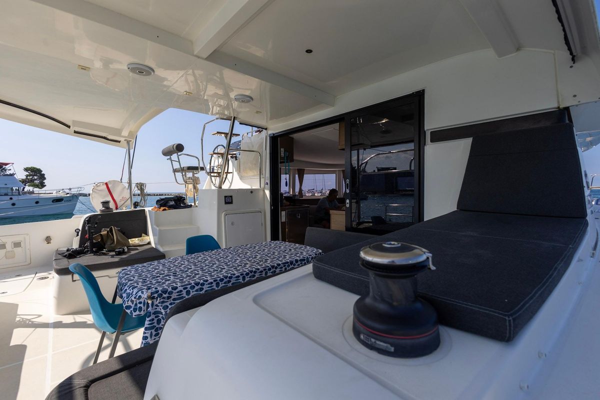 2019 Lagoon 42 