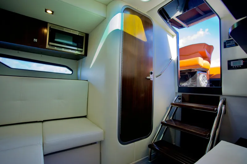  Yacht Photos Pics Interior of 2022 Cruisers Yachts 338 South Beach Edition Bow Rider, featuring modern design and amenities.