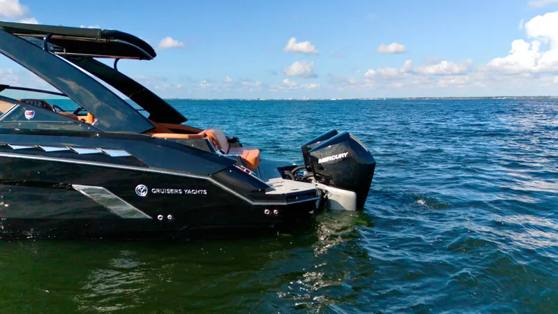  Yacht Photos Pics 2022 Cruisers Yachts 338 South Beach Edition Bow Rider on open water.