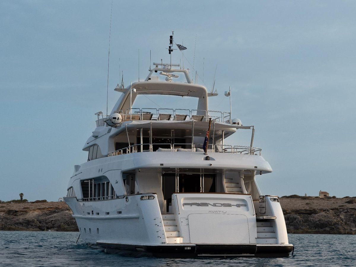 2000 Benetti 118 