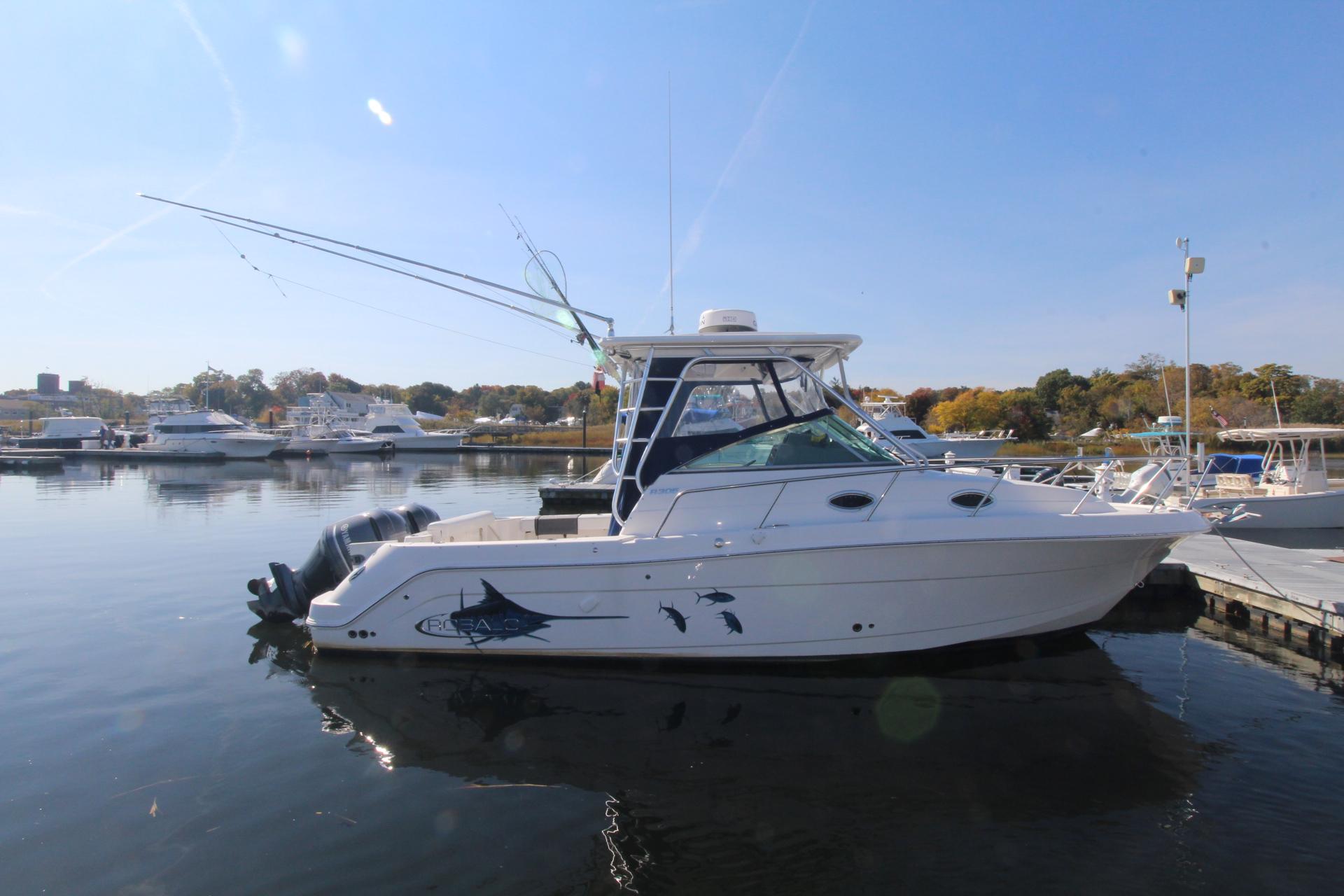 2015 Robalo 305 Walkaround Sport Fishing for sale YachtWorld