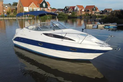 Bayliner 275 Cruiser