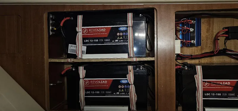 4746 Yacht Photos Pics Battery compartment of 2006 Dufour 44 Performance yacht with Revolead LDC 12-130 batteries.