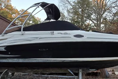 Sea Ray 270 Sundeck