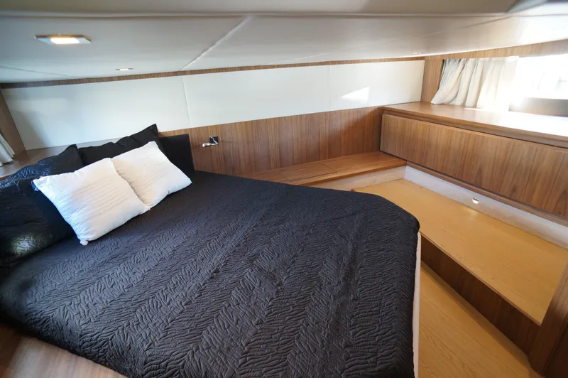 Amaretto Yacht Photos Pics 