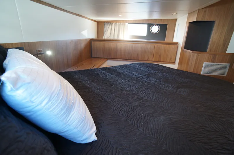 Amaretto Yacht Photos Pics 