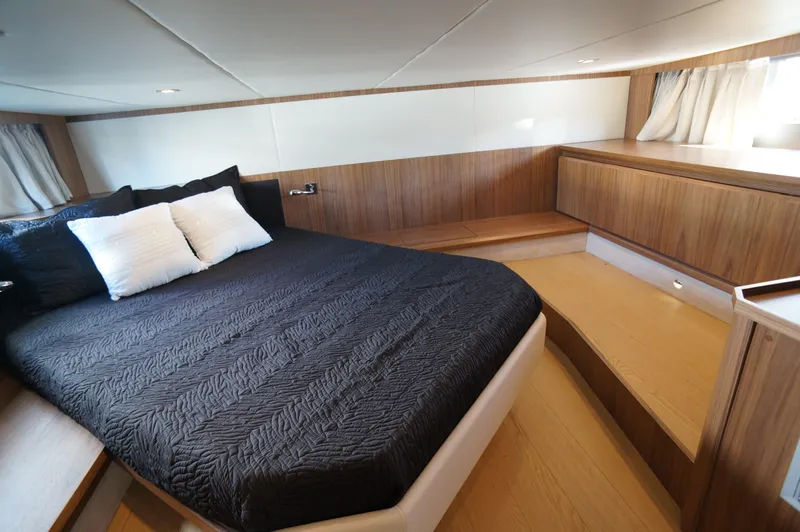 Amaretto Yacht Photos Pics 