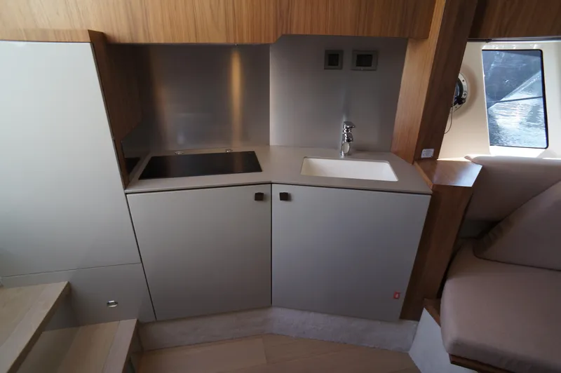 Amaretto Yacht Photos Pics 