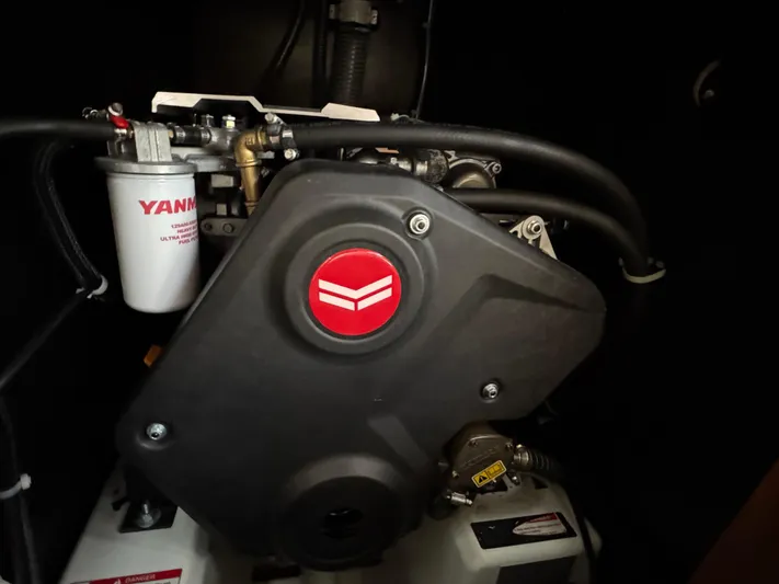 Madras Yacht Photos Pics 