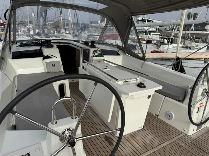 Madras Yacht Photos Pics 