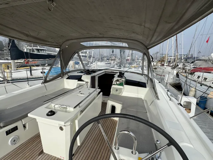 Madras Yacht Photos Pics 