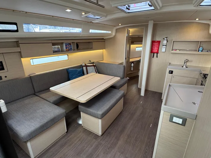 Madras Yacht Photos Pics 