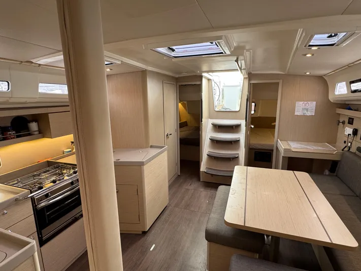 Madras Yacht Photos Pics 