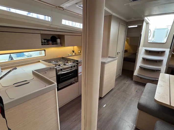 Madras Yacht Photos Pics 