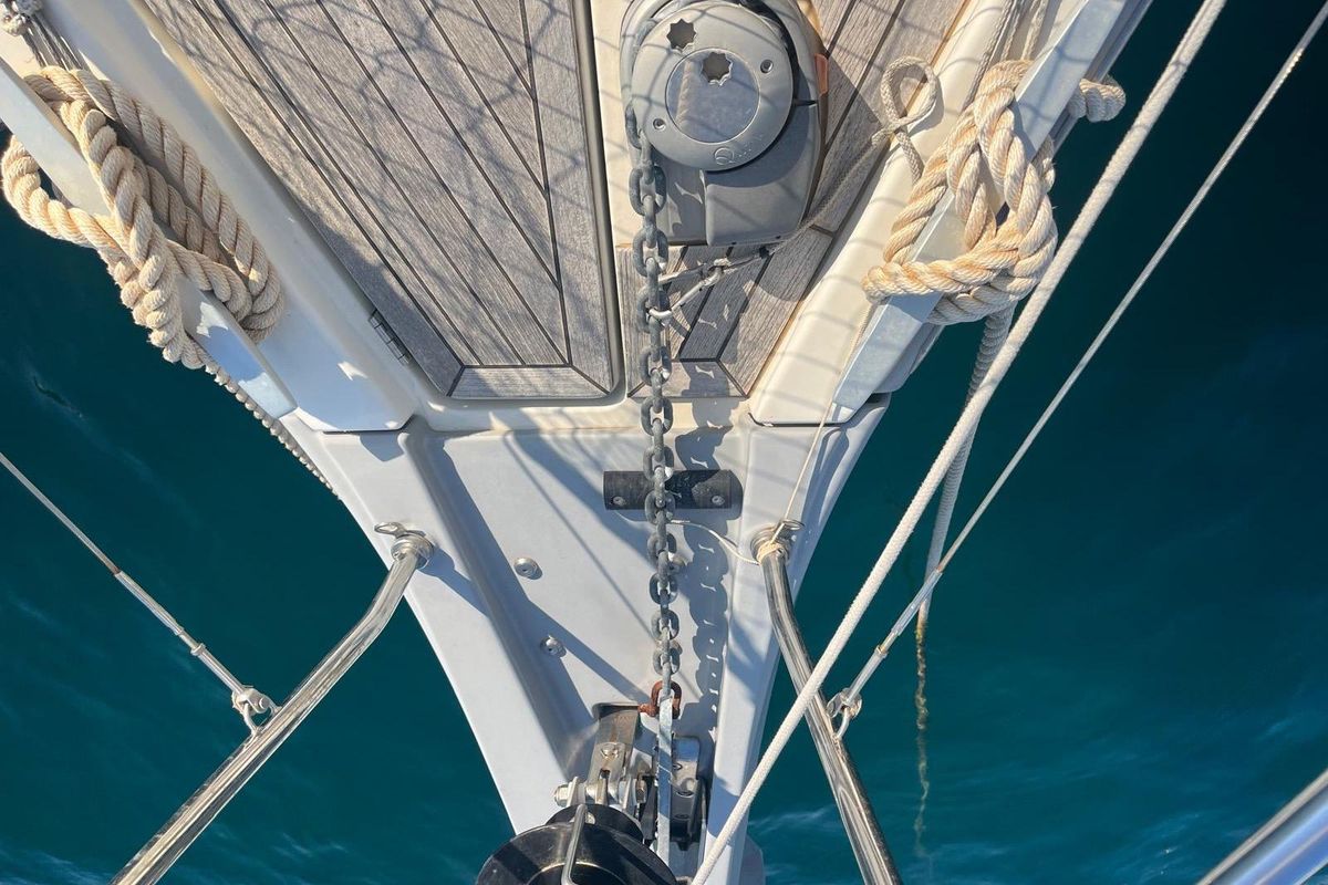 2022 Beneteau 44 
